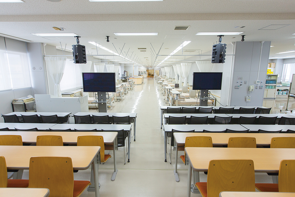 管理・実習棟4F〈4階実習室〉の写真